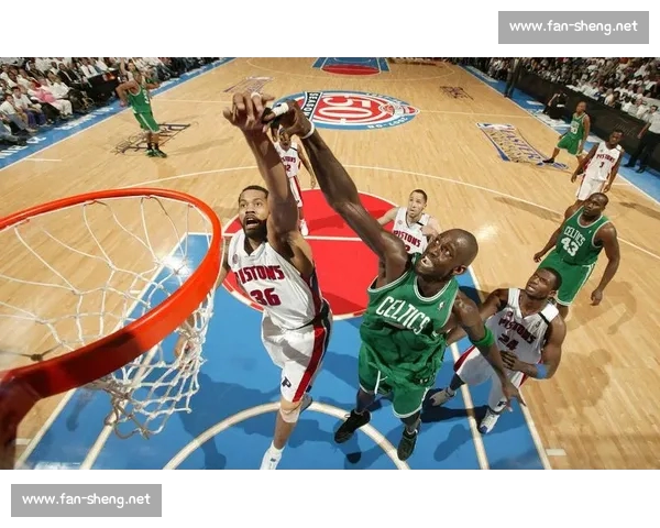 《全球体育赛事全面回顾与未来发展趋势分析》 《全球体育赛事全面回顾与未来发展趋势分析》